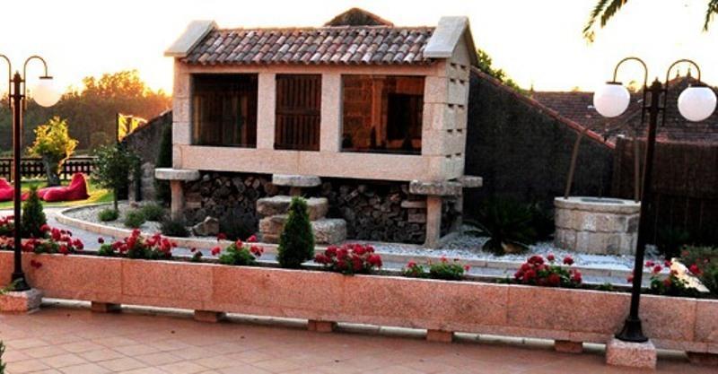 Hotel O Paxareco De Ay Meis Esterno foto